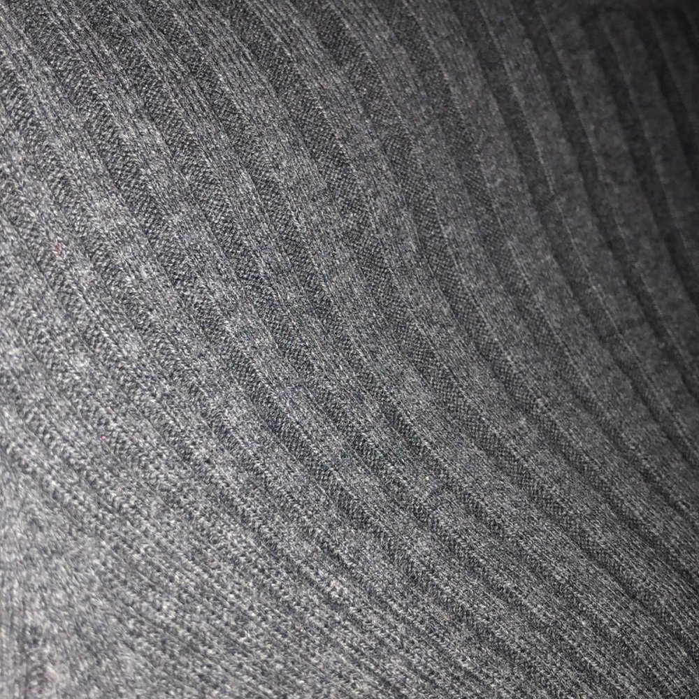 Sweater - Picture 2 of 3
